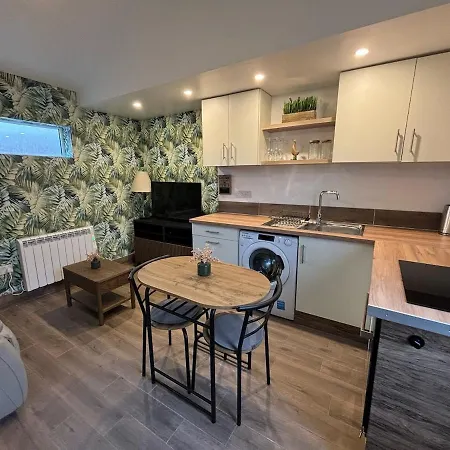 Kildare Apartment *